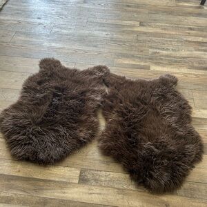 2 brown faux bear skin rugs 3ftx2ft